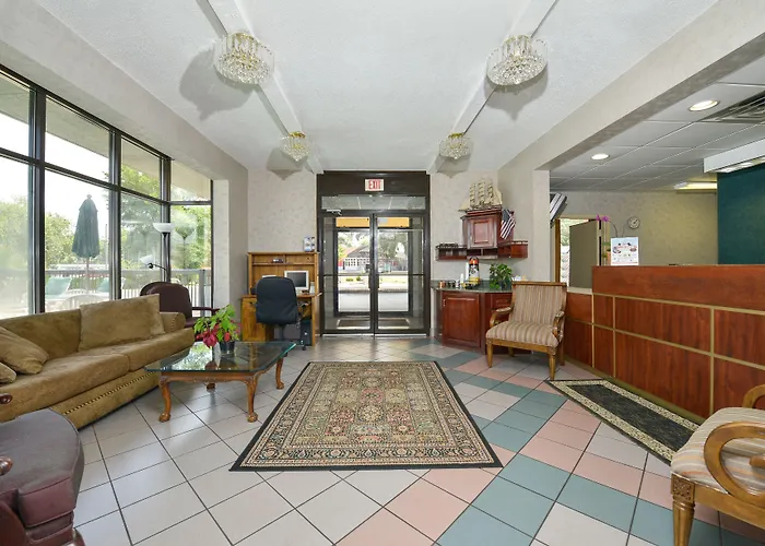 Suburban Studios Hinesville - Fort Stewart Area